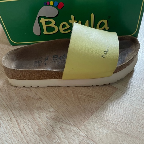 Betula Reggae Sandals - Picture 7 of 12